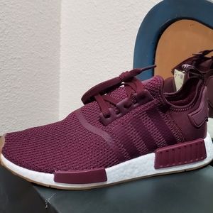 Adidas NMD R1 Size 10.5 Burgundy
